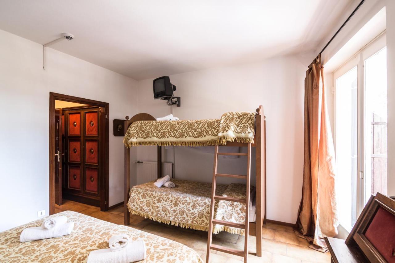 Hostel Il Pirata Cavareno Ruang foto